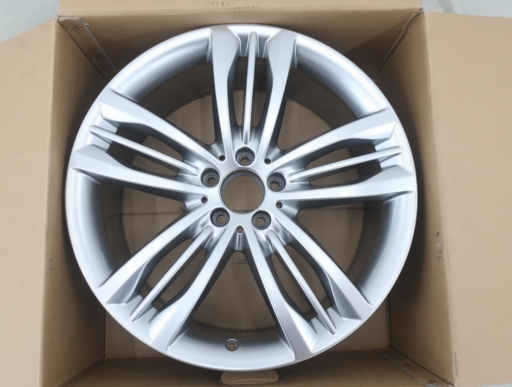 Original Mercedes 5-Tripel-Speichen-Rad 8,5x20 ET36 5x112 (F-3960)