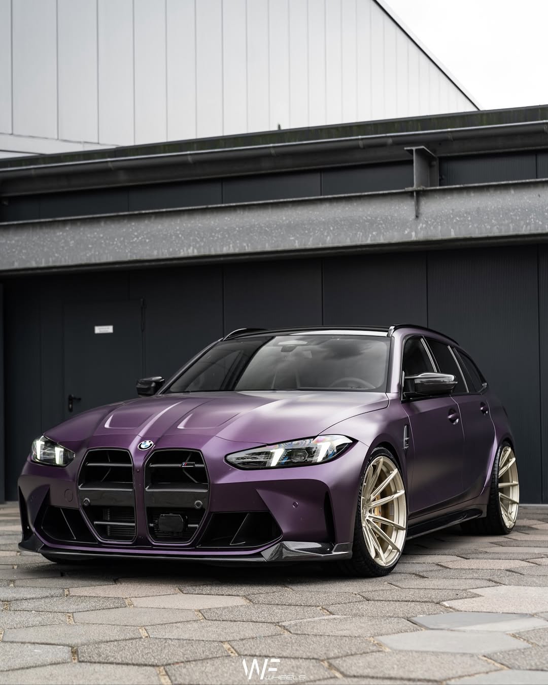 Wheelforce Race.3-FG  10,5x20 UDC ET12, 11,5x21 UDC ET17 5x112 (F-4025)